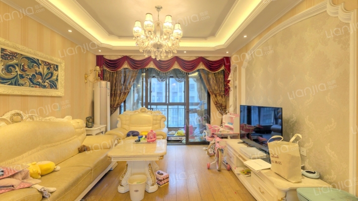 万科城三期二手房实景图