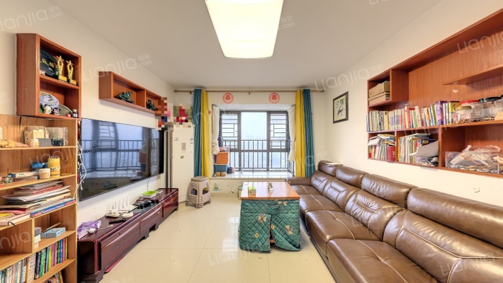 城郊涉外桃源二手房实景图