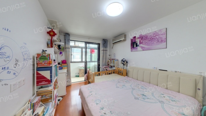 双阳路594弄二手房实景图