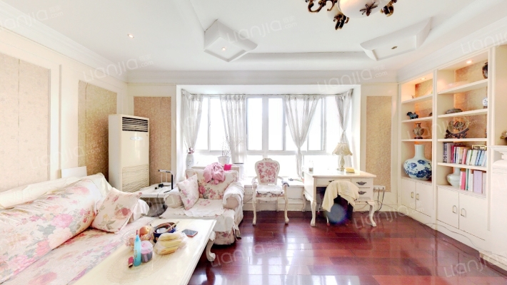 枫丹白露白露新寓二手房实景图