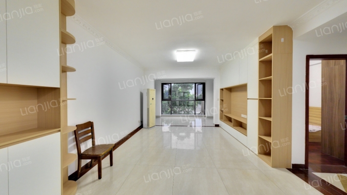 金海岸花园聚湖二手房实景图