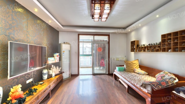 龙城花园二手房实景图