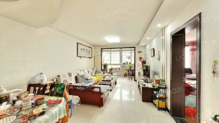 龙跃苑东五区二手房实景图