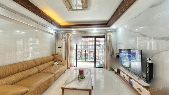 威斯广场旭景豪庭二手房实景图