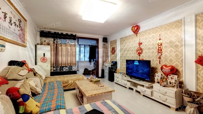 雅居苑小区二手房实景图