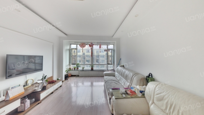 雁鸣湖山庄二手房实景图