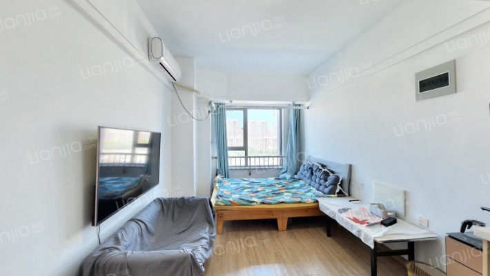 绿地城市大脑数字产业小镇二手房实景图