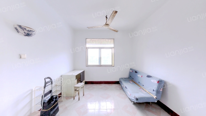 食品公司宿舍楼二手房实景图