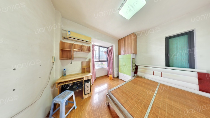 凯悦明珠二手房实景图