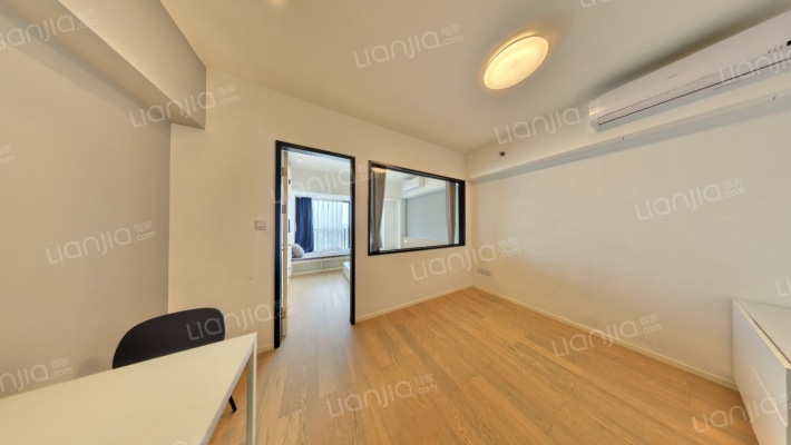 荟聚之光二手房实景图