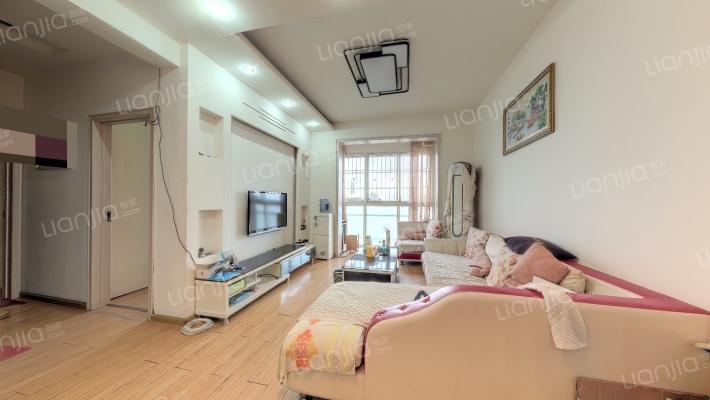 高桥B4二手房实景图