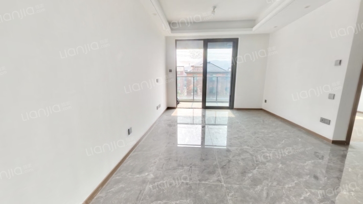 众安泽翠居二手房实景图