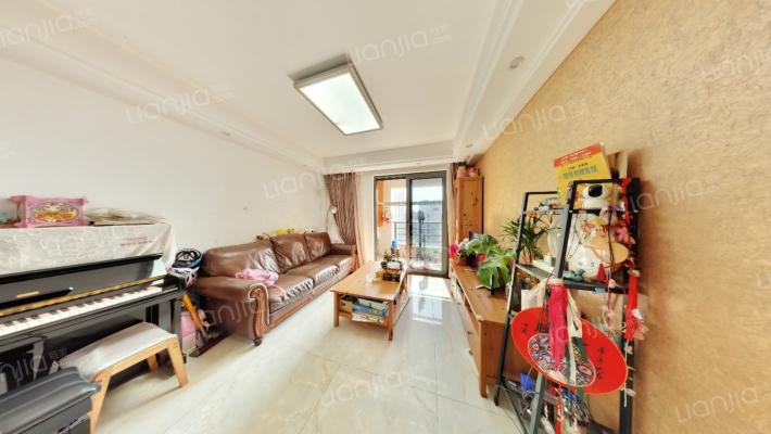 绿都四季华庭二手房实景图