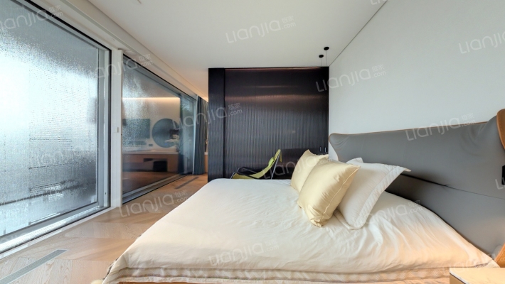 中鹰黑森林二手房实景图