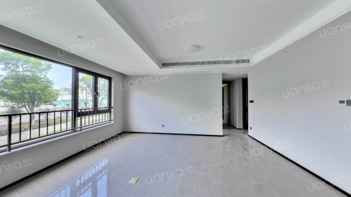 龙湖云瑶玉陛玉山一组团二手房实景图