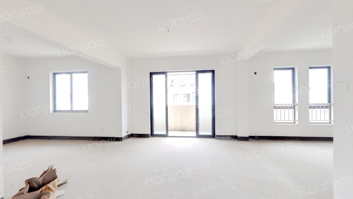 华彩名府二手房实景图