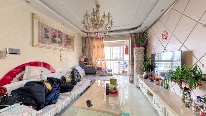 中铁缤纷新城二手房实景图