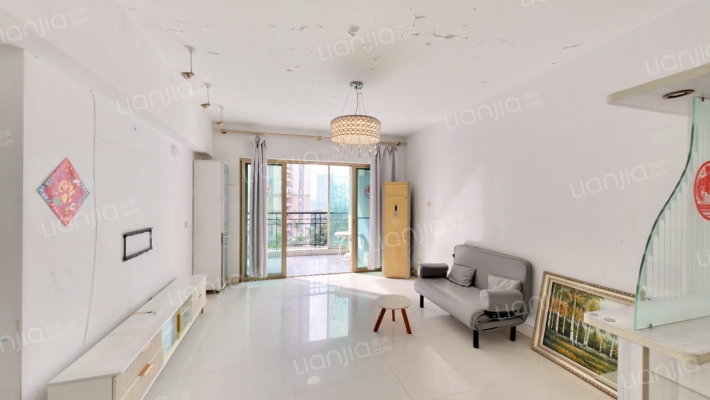 美林海岸二手房实景图