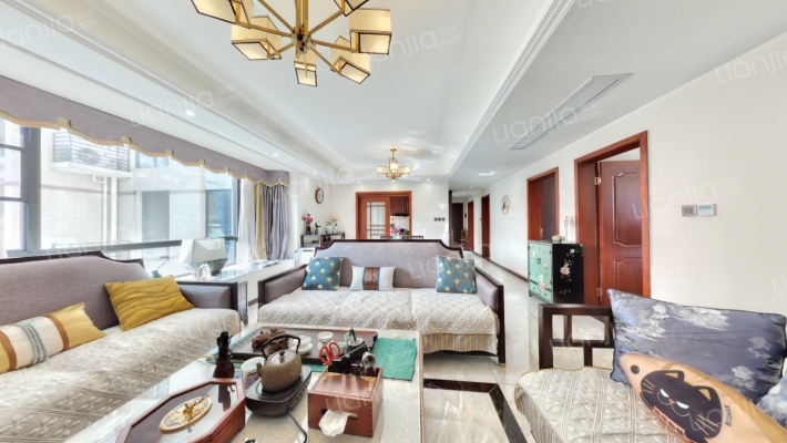 千禧河畔B区二手房实景图