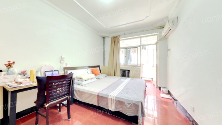 世达花园二手房实景图