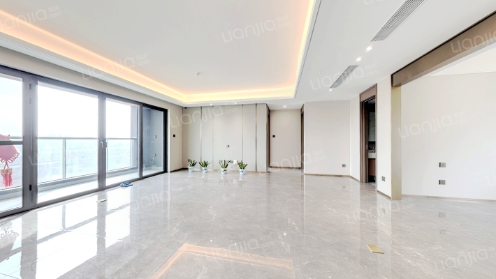 招商雍澜湾二手房实景图