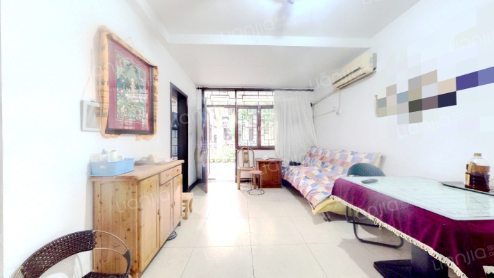 假日青城二手房实景图