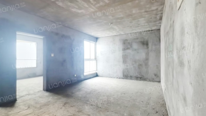 神马湛华小区二手房实景图