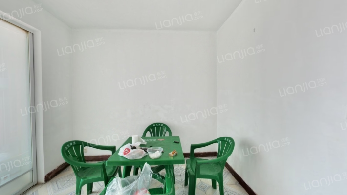 并东粮油公司宿舍二手房实景图