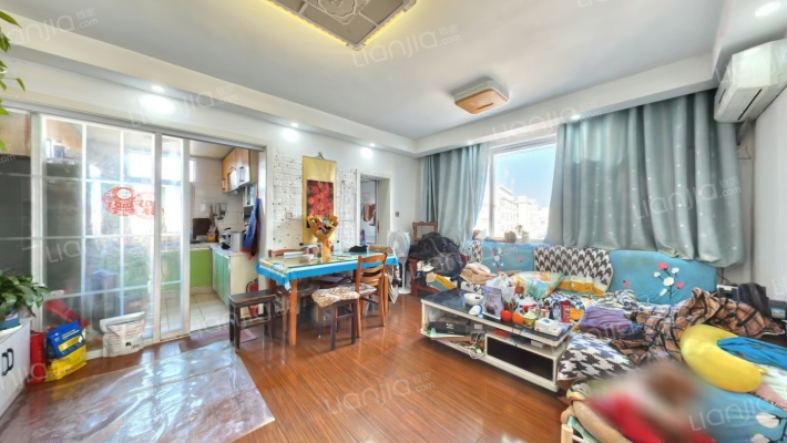 泰南路散盘二手房实景图