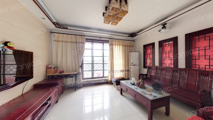 麗池莊園二手房实景图