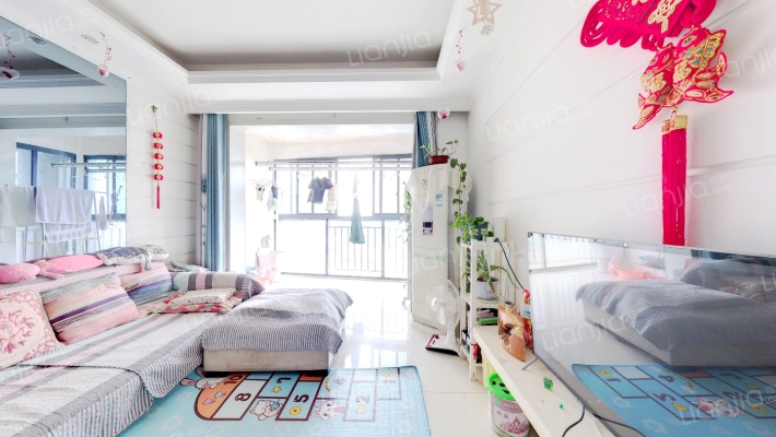 雍合湾花园二手房实景图