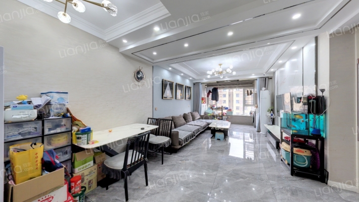 荣盛锦绣兰庭二手房实景图