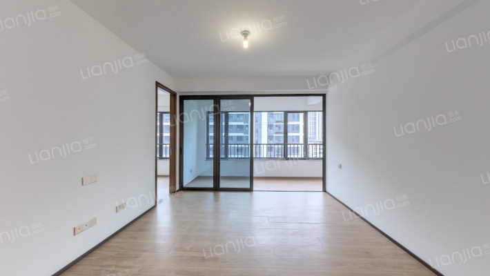 联发招商悦鹭湾二手房实景图