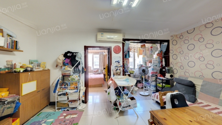 知春路丙18号院二手房实景图