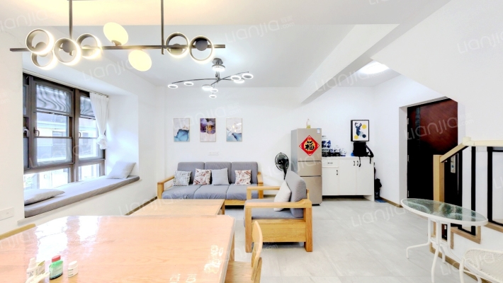 融信有墅二手房实景图