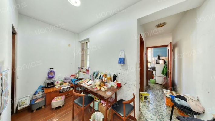 泰河康园东区二手房实景图