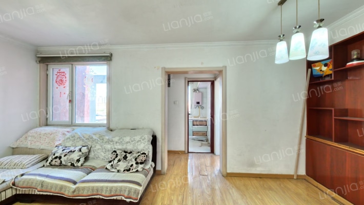 银河颐园二手房实景图