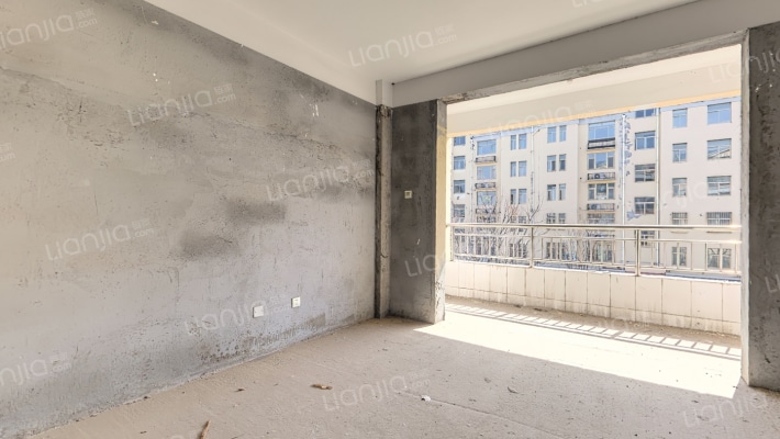 蓉德山庄二手房实景图