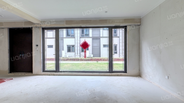 建发众安·棠颂和鸣院二手房实景图