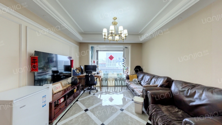 绿地新里城二手房实景图