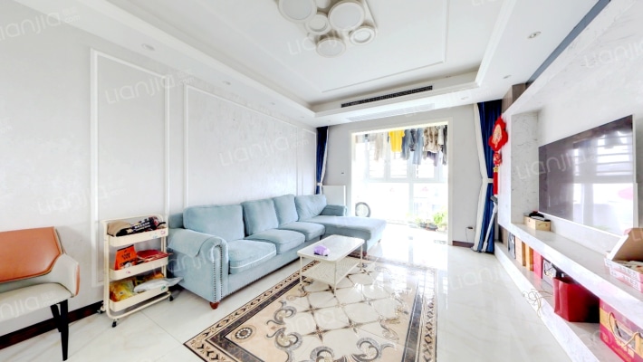 铁机新居二手房实景图