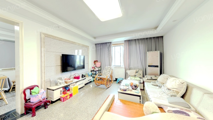 滨江新村二手房实景图