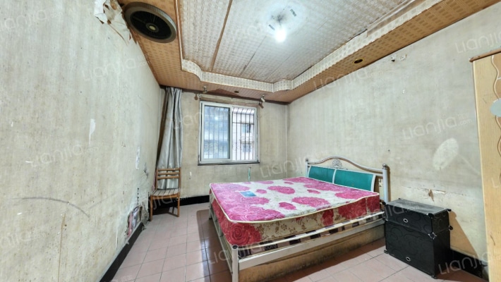 双林路136号二手房实景图