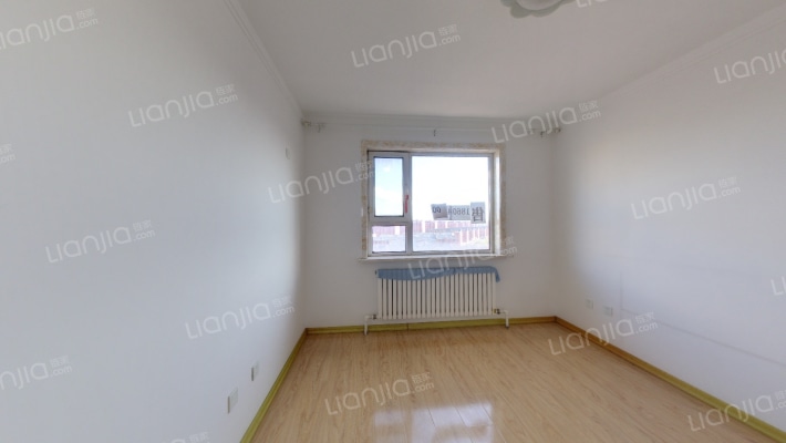 塞纳阳光A区二手房实景图