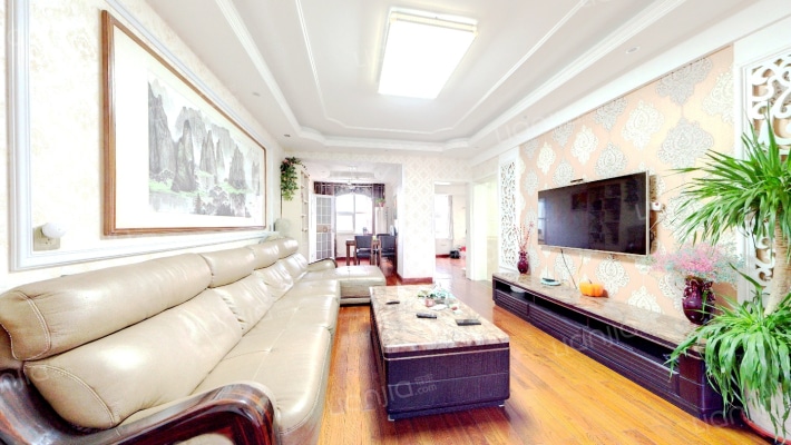 腾飞花园二手房实景图