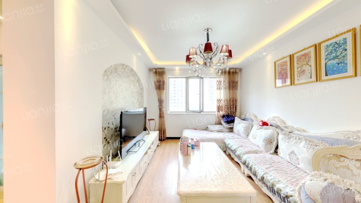 富润家园二手房实景图