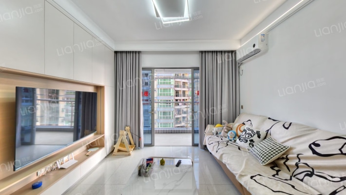 蓝色海岸二手房实景图