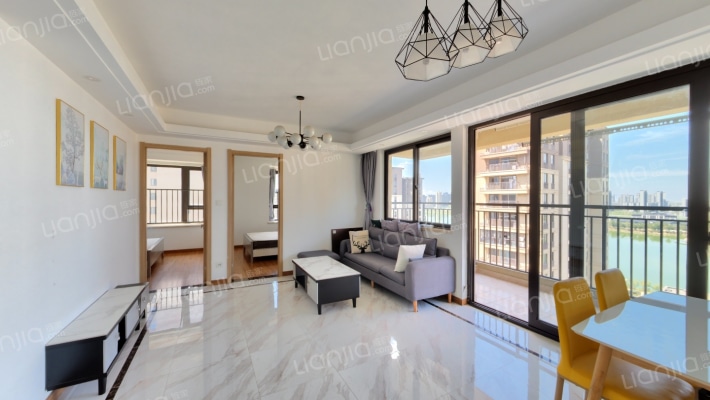 杰海苑二手房实景图