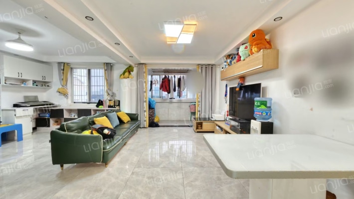 溪东新村四区二手房实景图