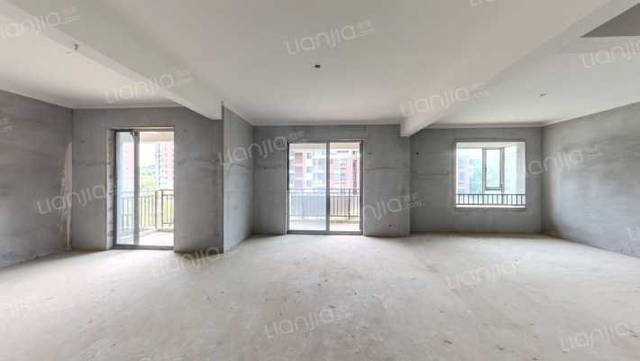 新华联青年城二手房实景图